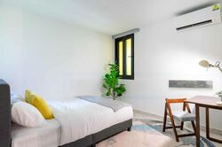Surrey Road (D11), Apartment #497724101